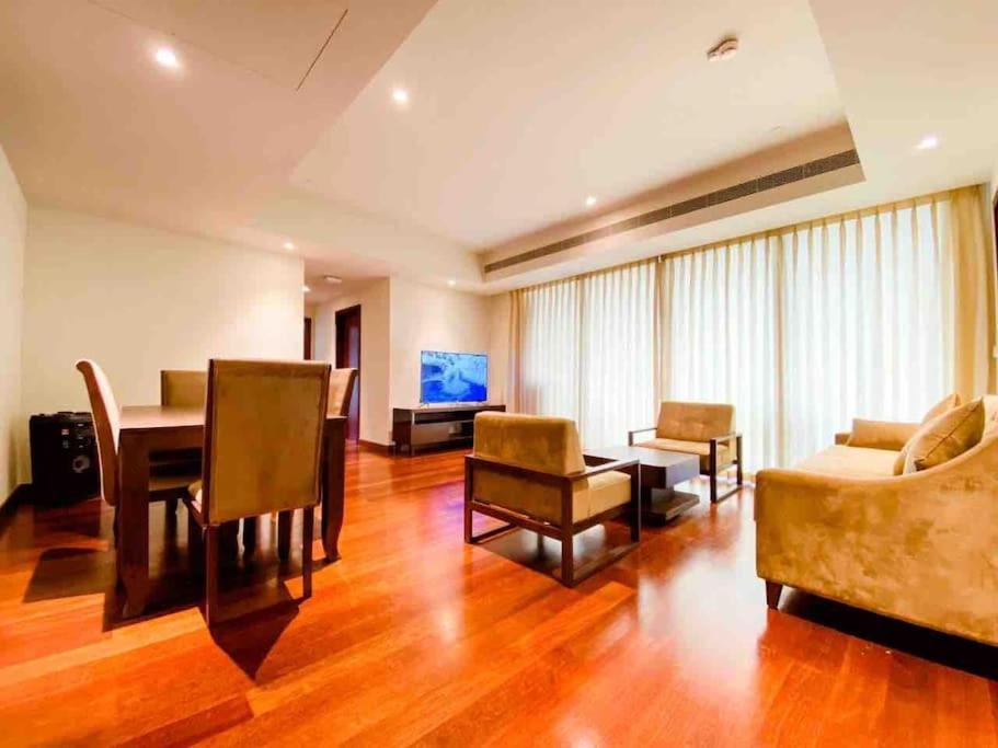Brand New Water Front Luxury Cinnamon Suites Apartment In Heart Of Colombo City 外观 照片