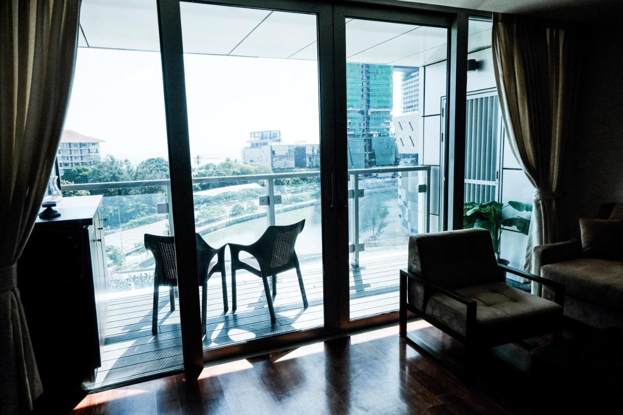 Brand New Water Front Luxury Cinnamon Suites Apartment In Heart Of Colombo City 外观 照片