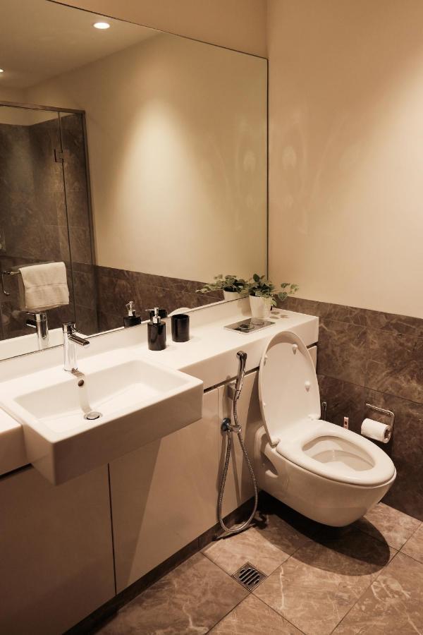 Brand New Water Front Luxury Cinnamon Suites Apartment In Heart Of Colombo City 外观 照片