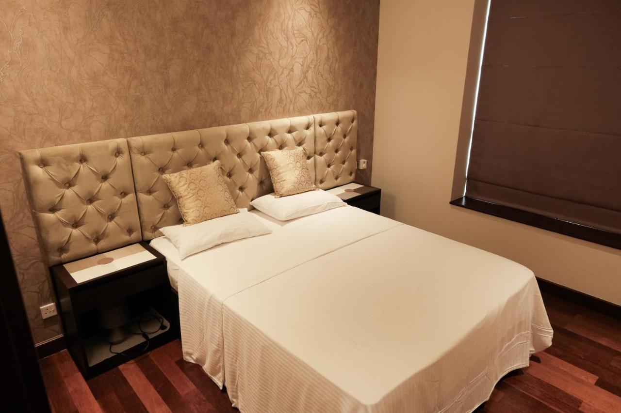 Brand New Water Front Luxury Cinnamon Suites Apartment In Heart Of Colombo City 外观 照片