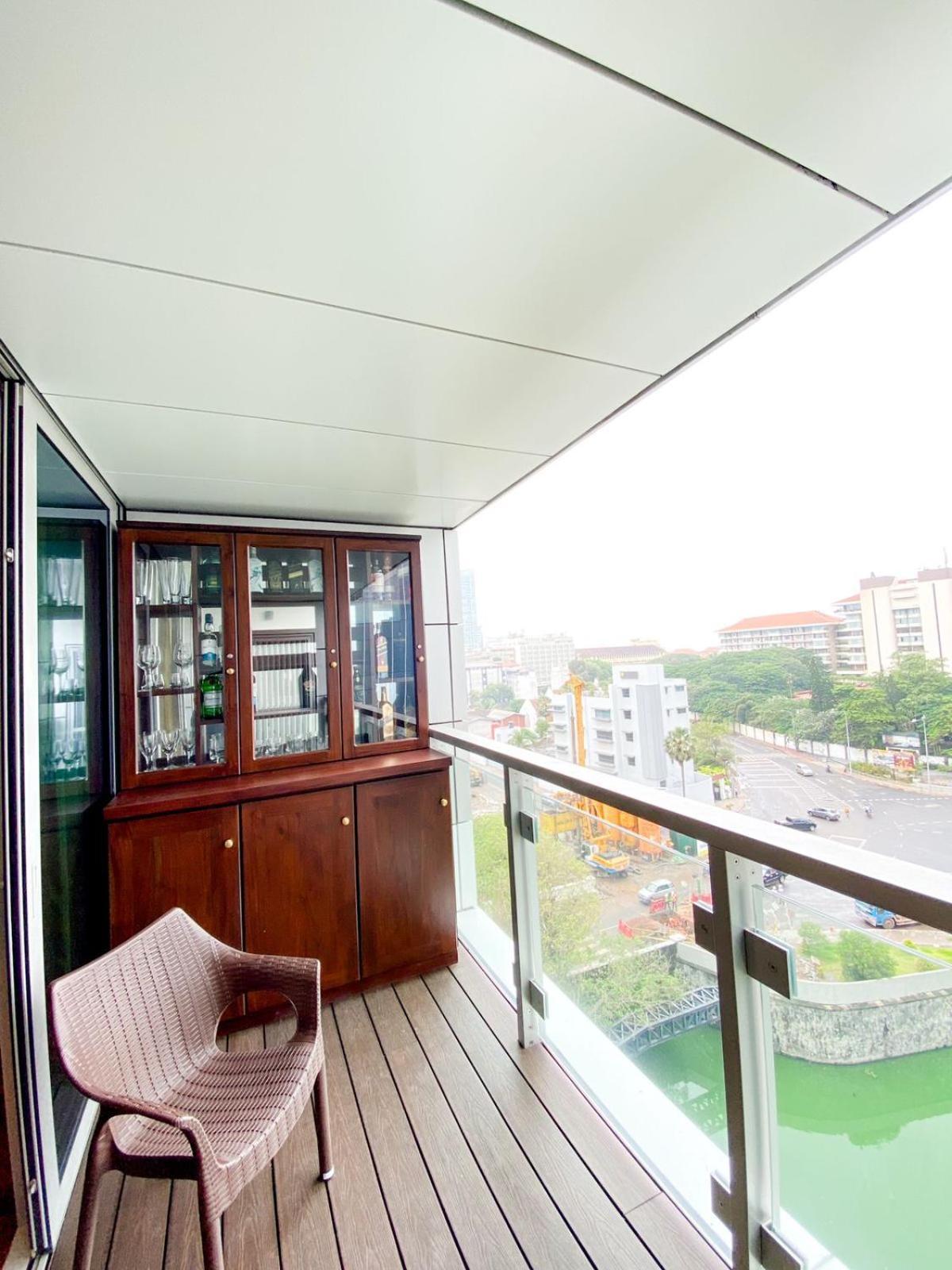 Brand New Water Front Luxury Cinnamon Suites Apartment In Heart Of Colombo City 外观 照片